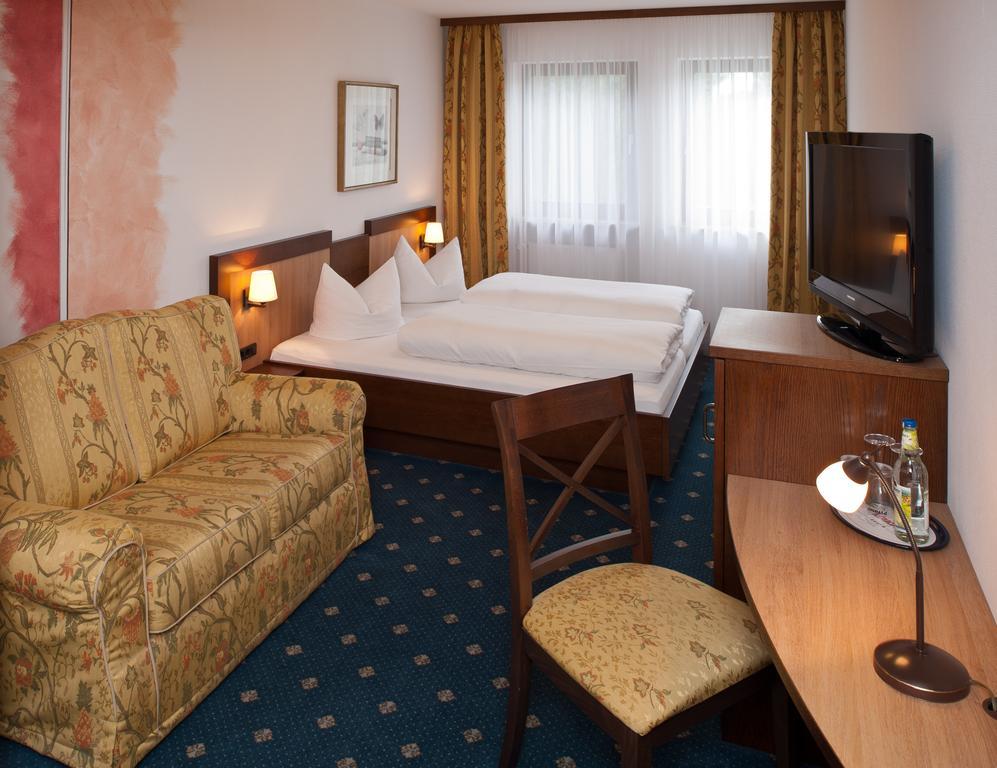 Sindersdorfer Hof Hotel Hilpoltstein Szoba fotó
