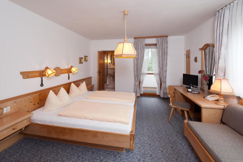 Sindersdorfer Hof Hotel Hilpoltstein Szoba fotó